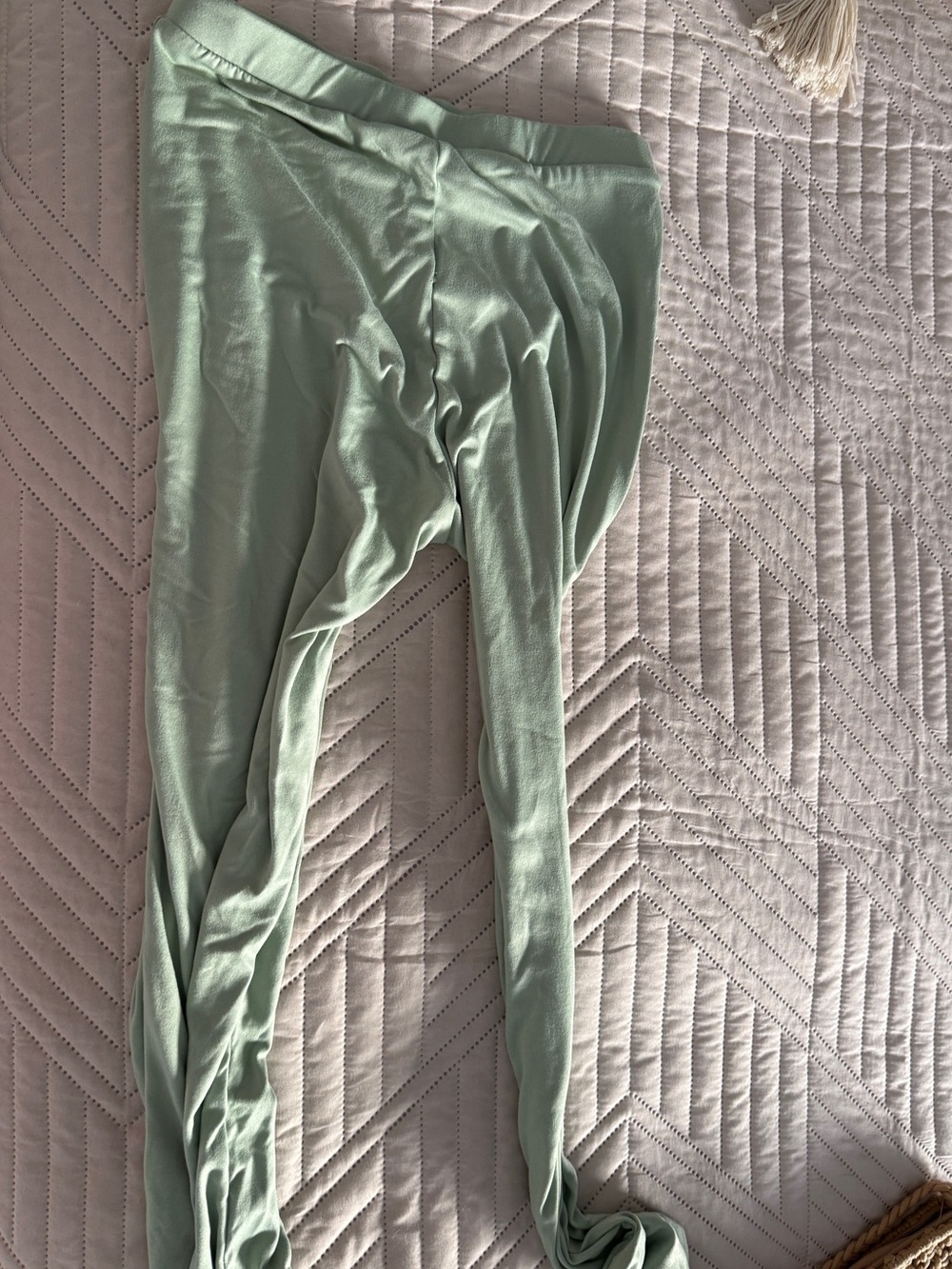 Light Green Women’s Ruched Set - Picture 7 of 7